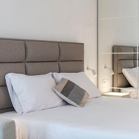 Nunas Luxury Port Residences Ragusa Esterno foto