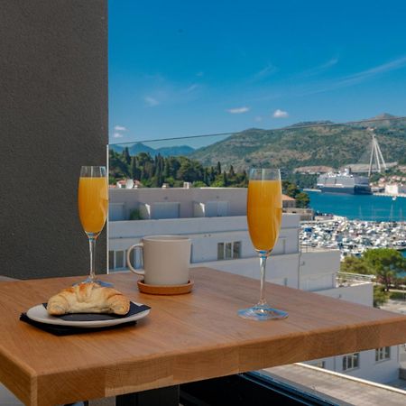 Nunas Luxury Port Residences Ragusa Esterno foto