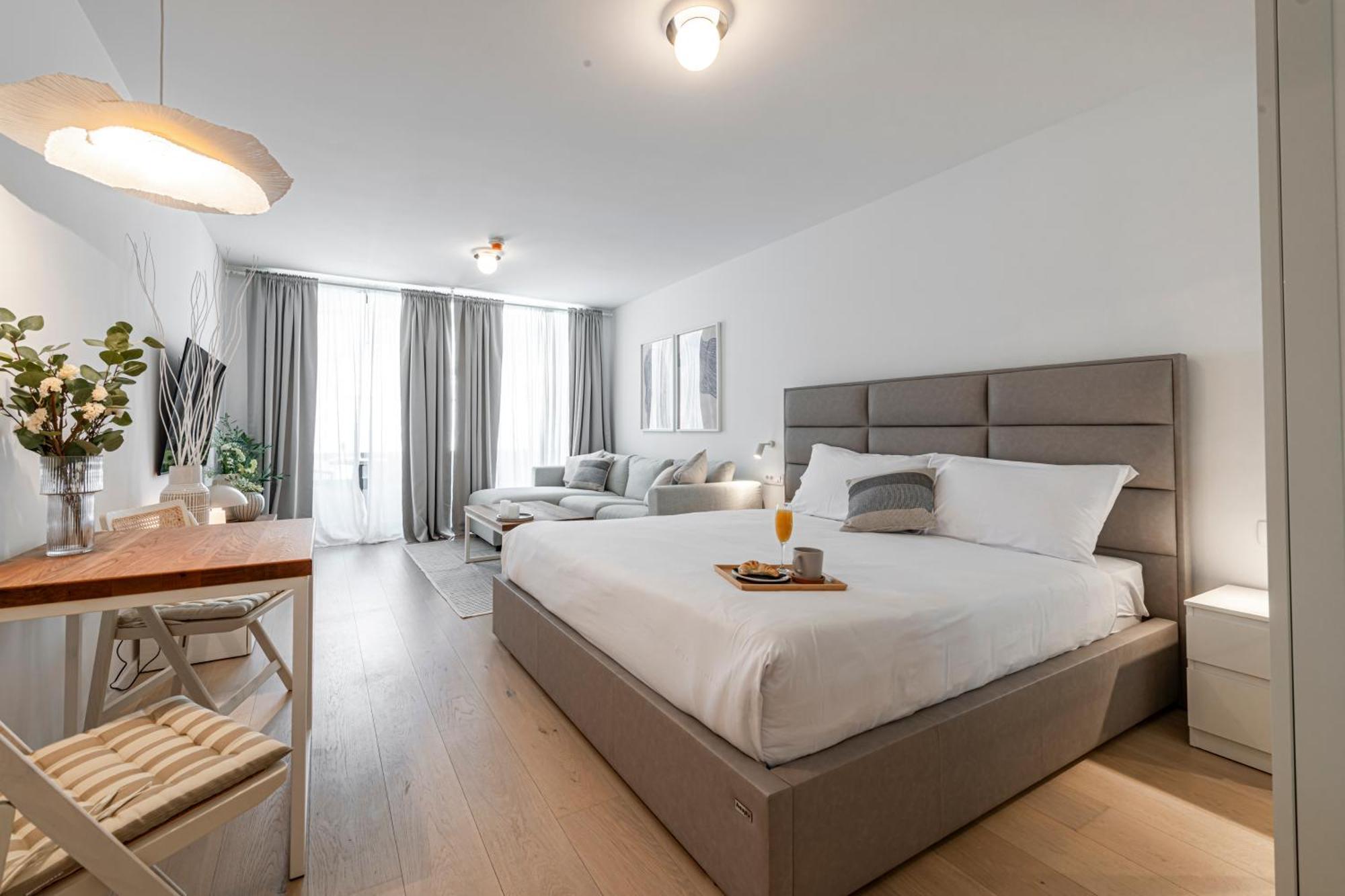 Nunas Luxury Port Residences Ragusa Esterno foto